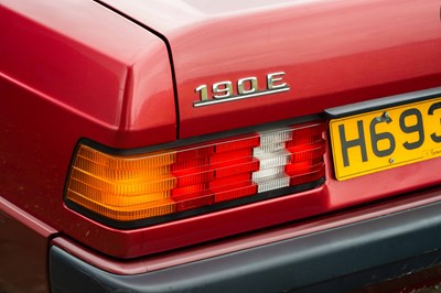 Lot 15 - 1991 Mercedes 190E