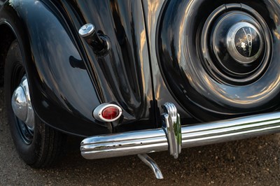 Lot 2 - 1948 Ford V8 Pilot