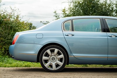 Lot 16 - 2006 Bentley Flying Spur