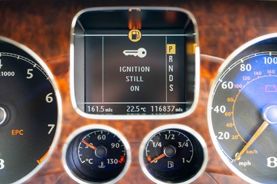 Lot 16 - 2006 Bentley Flying Spur