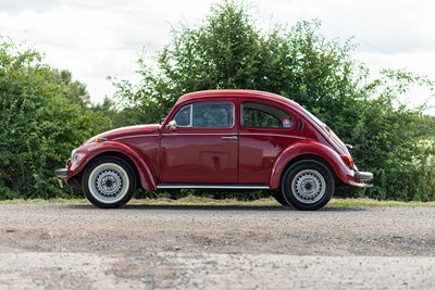 Lot 17 - 1977 Volkswagen Beetle