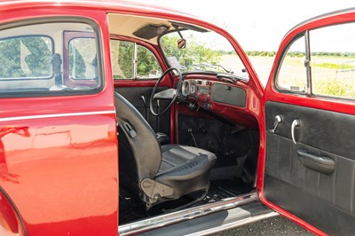 Lot 17 - 1977 Volkswagen Beetle