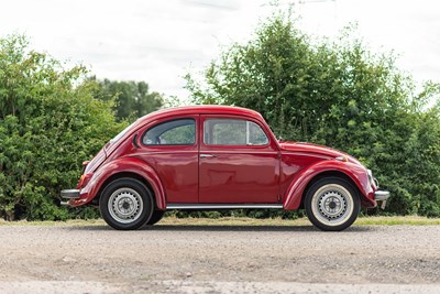 Lot 17 - 1977 Volkswagen Beetle