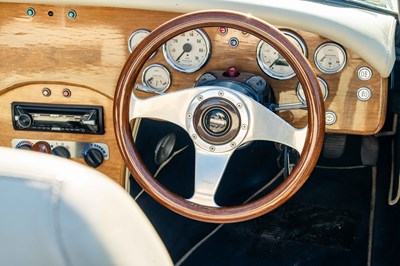 Lot 32 - 1986 Sebring TMX