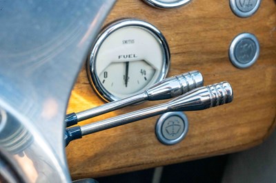 Lot 32 - 1986 Sebring TMX