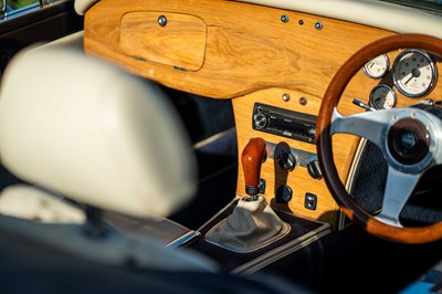 Lot 32 - 1986 Sebring TMX