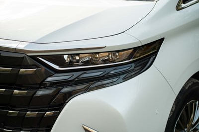 Lot 55 - 2024 Toyota Alphard Executive Lounge
