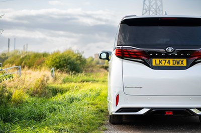 Lot 55 - 2024 Toyota Alphard Executive Lounge