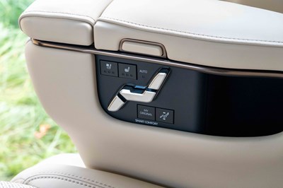 Lot 55 - 2024 Toyota Alphard Executive Lounge