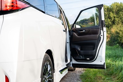 Lot 55 - 2024 Toyota Alphard Executive Lounge