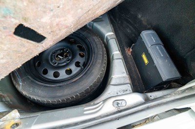 Lot 25 - 1993 Ford Escort XR3i Cabriolet