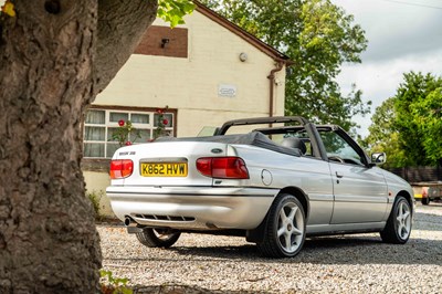 Lot 25 - 1993 Ford Escort XR3i Cabriolet