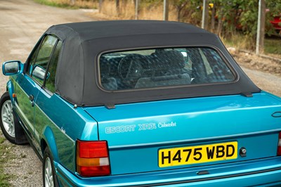 Lot 19 - 1990 Ford Escort Cabriolet