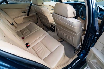 Lot 60 - 2007 Alpina B5