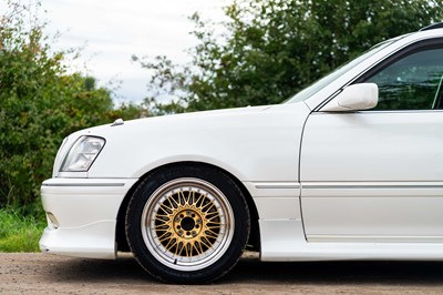 Lot 69 - 2002 Toyota Crown