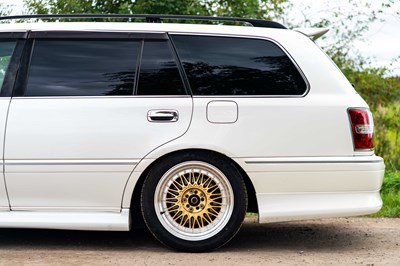 Lot 69 - 2002 Toyota Crown