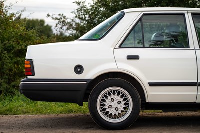 Lot 22 - 1989 Ford Orion 1.6i Ghia