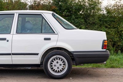 Lot 22 - 1989 Ford Orion 1.6i Ghia