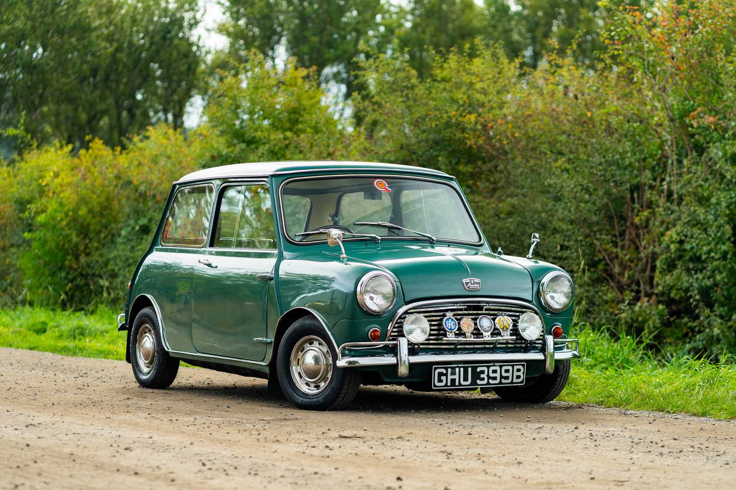 Lot 23 - 1964 Austin Mini Super De Luxe