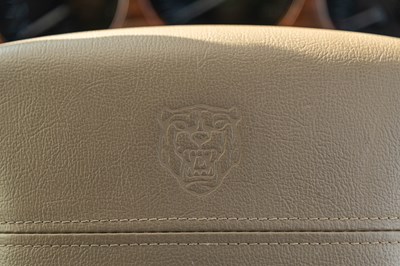 Lot 46 - 2001 Jaguar XJ8