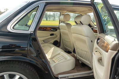 Lot 46 - 2001 Jaguar XJ8