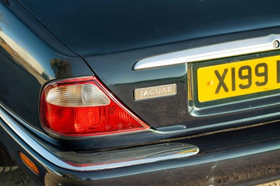Lot 43 - 2000 Jaguar XJ8