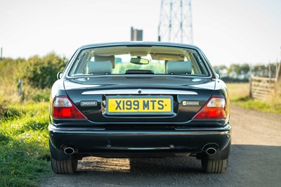 Lot 43 - 2000 Jaguar XJ8
