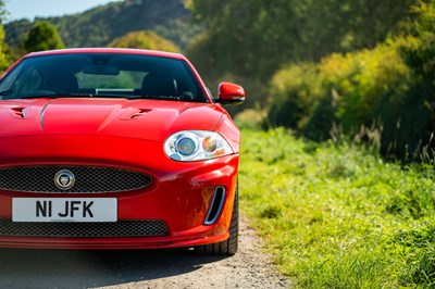 Lot 47 - 2010 Jaguar XKR Coupe