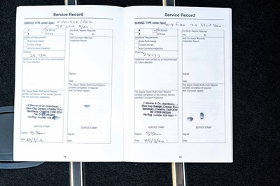 Lot 47 - 2010 Jaguar XKR Coupe