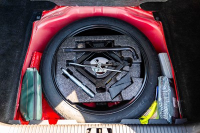 Lot 47 - 2010 Jaguar XKR Coupe