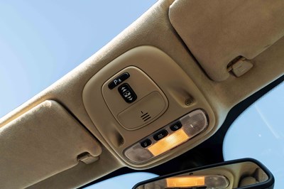 Lot 59 - 2010 Jaguar XKR Convertible