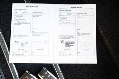 Lot 59 - 2010 Jaguar XKR Convertible