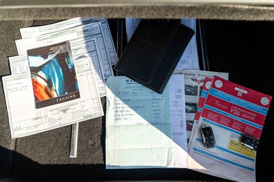 Lot 59 - 2010 Jaguar XKR Convertible