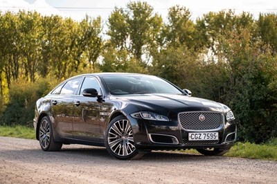 Lot 72 - 2017 Jaguar XJ Autobiography