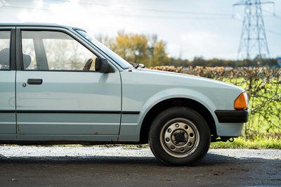 Lot 18 - 1985 Ford Escort Estate 1.3 L