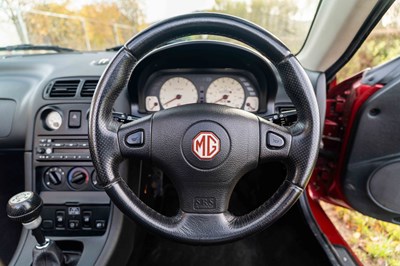 Lot 5 - 1998 MG MGF