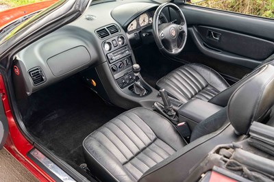 Lot 5 - 1998 MG MGF