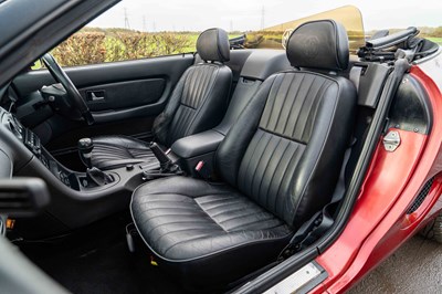 Lot 5 - 1998 MG MGF