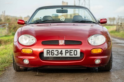 Lot 5 - 1998 MG MGF