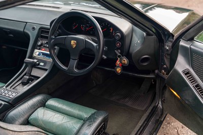 Lot 51 - 1984 Porsche 928 S2