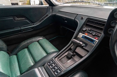 Lot 51 - 1984 Porsche 928 S2