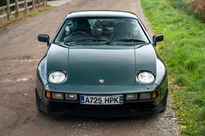 Lot 51 - 1984 Porsche 928 S2