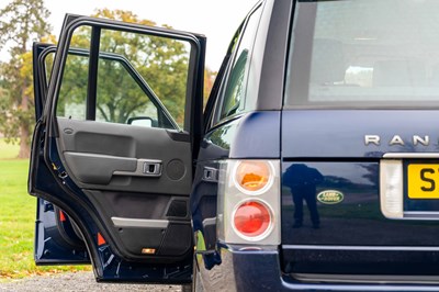 Lot 76 - 2002 Range Rover V8 Vogue