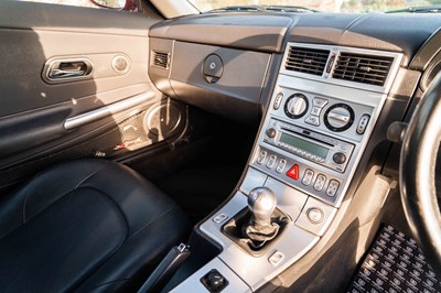 Lot 34 - 2004 Chrysler Crossfire