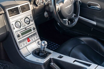 Lot 34 - 2004 Chrysler Crossfire