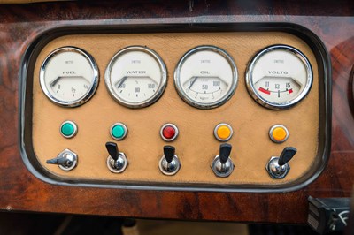 Lot 42 - 1988 Morgan Plus 8