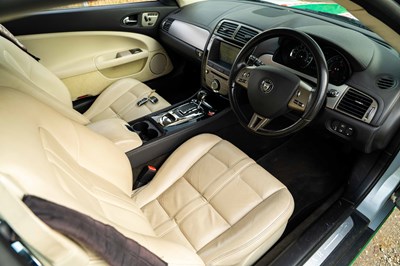 Lot 2007 Jaguar XK8