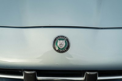 Lot 1997 Jaguar XK8 Convertible