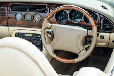 Lot 1997 Jaguar XK8 Convertible