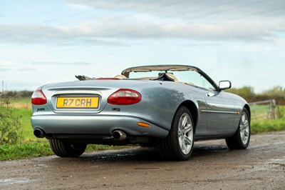 Lot 1997 Jaguar XK8 Convertible